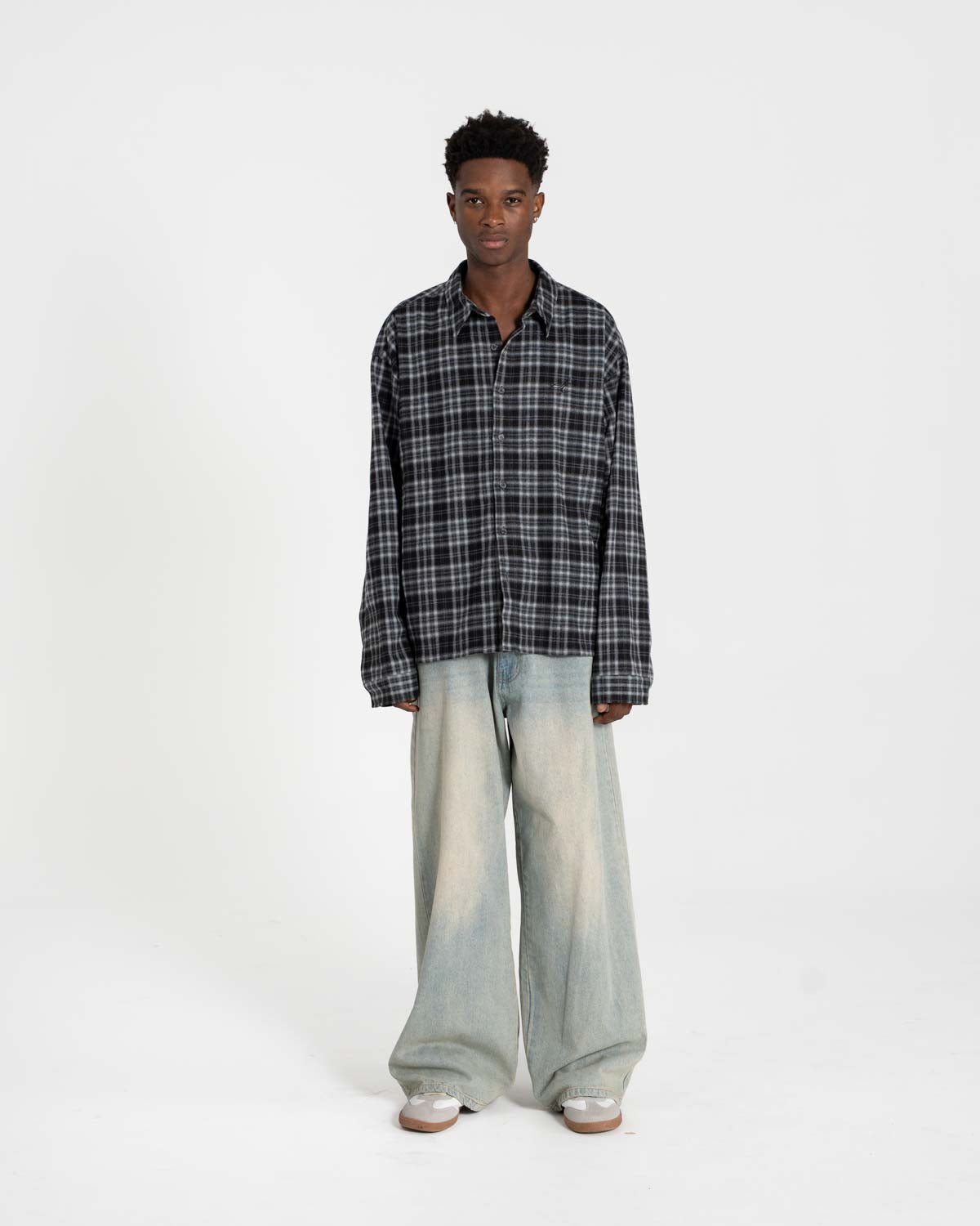 Checkered flannel shirt gray